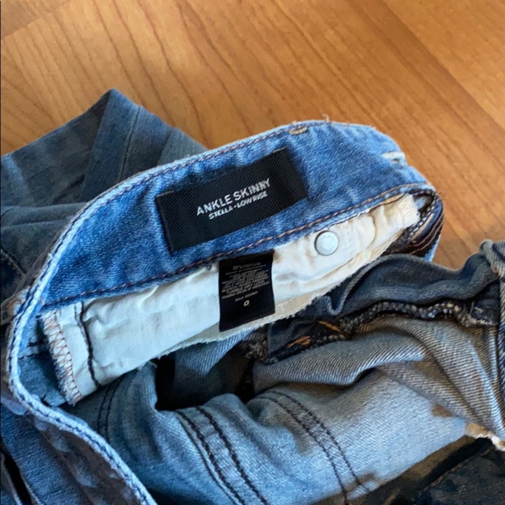 Jeans - Picture 3 of 3